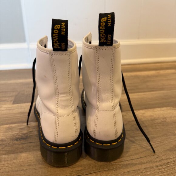 Dr. Marten White Combat Boots 1460 Combat AirWair White Leather sz 8 - Picture 5 of 7